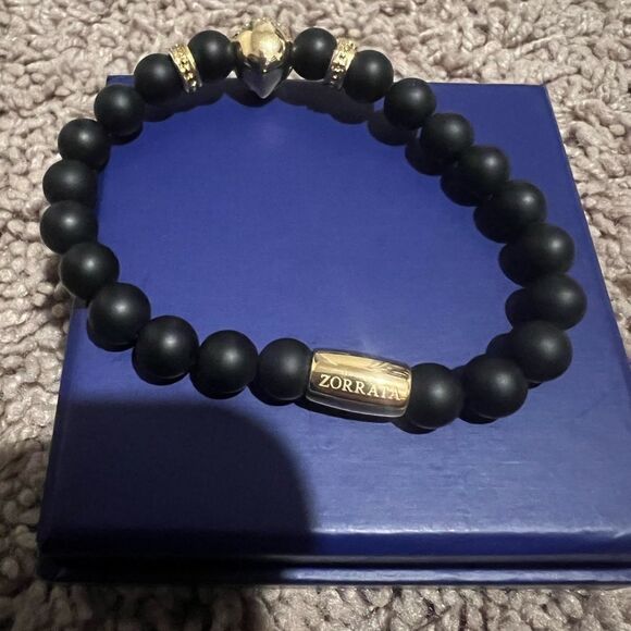 Zorrata Gold Matte Lion bracelet for men - Picture 4 of 4